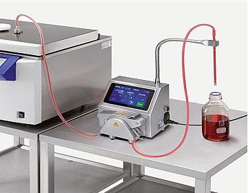 Máy phân phối môi trường SYSTEC MediaPump