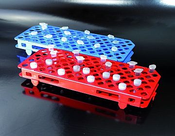 Giá đỡ tuýp ly tâm PP Aptaca 1.5ml trắng
