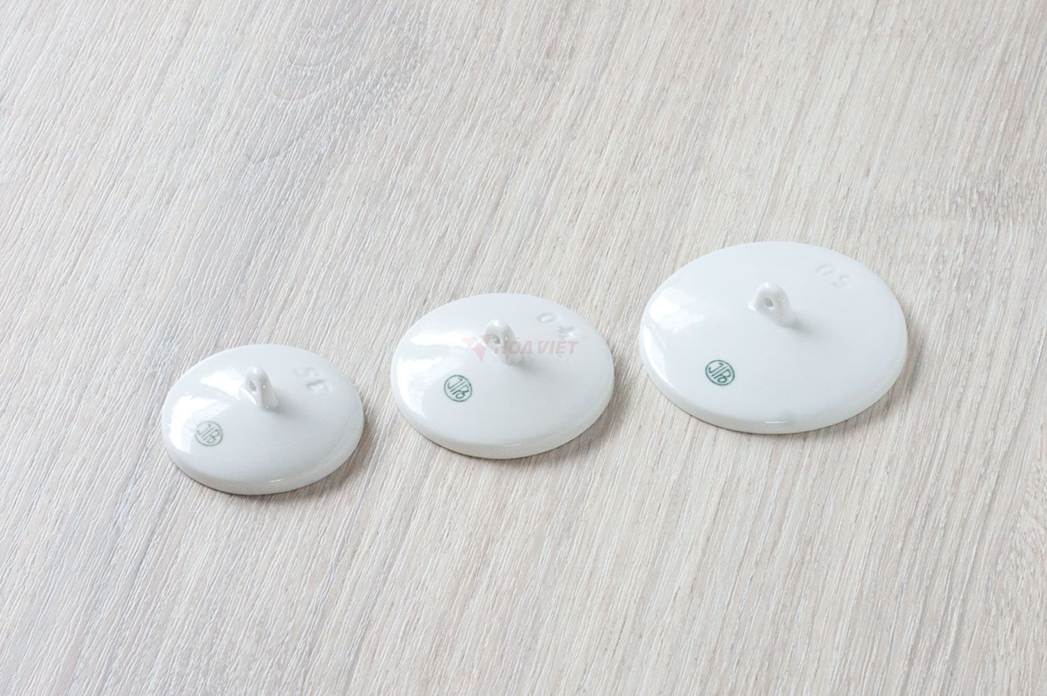 Nắp chén nung bằng sứ Jipo D/40 Nắp chén nung bằng sứ Jipo D/40