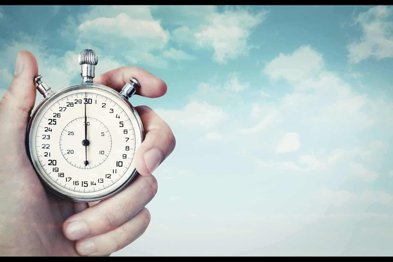 Cách thức bảo trì tủ ấm khi sử dụng thời gian dài - hình 2